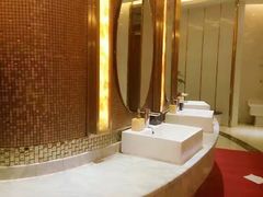 -欢乐空间KTV(奥山世纪城店)