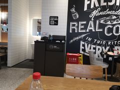 大堂-肯德基(沈阳机场T3店)