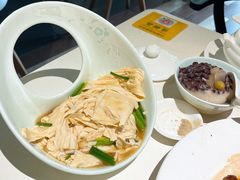 葱油山水腐竹-八道本地特色菜馆(大鹏古城店)