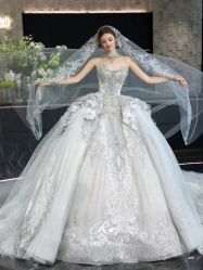 -Renee芮亦婚纱