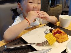 -三亚湾海居铂尔曼度假酒店