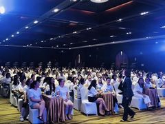 -麗枫(广州番禺长隆南村万博地铁站店)