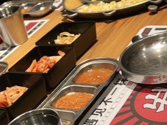 -青瓦炭韩潮烤肉(花园道店)