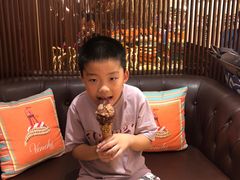 -VENCHI 闻绮(上海佛罗伦萨小镇店)