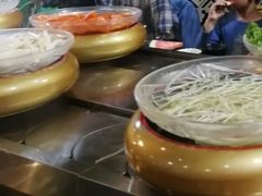 -汤响自助回转火锅百汇(乐峰广场店)