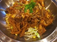-清真·玛丽亚新疆菜主题餐厅(浙江中路店)
