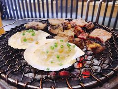 -炙忧烤肉屋(中国铁建广场店)