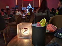 -TZ House音乐现场(来福士中心店)