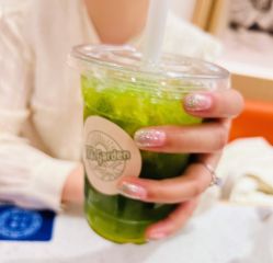 -J·花崎美睫美甲