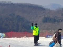 -蓟洲国际滑雪场