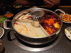 -晓宇重庆火锅(西安荟聚店)