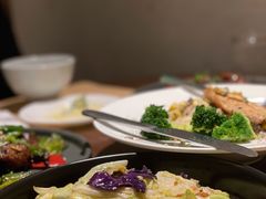 -来龙里 精致 东南亚餐室(万象城店)