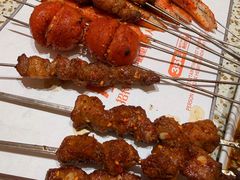 -小董哥烤串·爆汁大油边(故宫店)