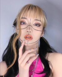 -AYO SALON