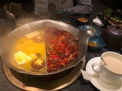 -湊湊火锅·茶憩(打浦桥日月光店)