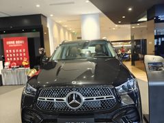 -奔驰波士福达(石景山店)