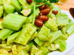拍个黄瓜-老胖串店(浆水泉路店)