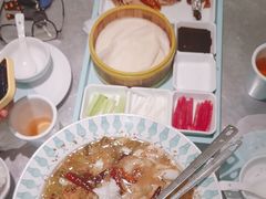 -姚姚酸菜鱼·金戈戈香港豉油鸡(喜荟城联名店)