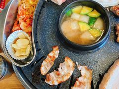 -江南猪肉商会无限续吃(弘大店)