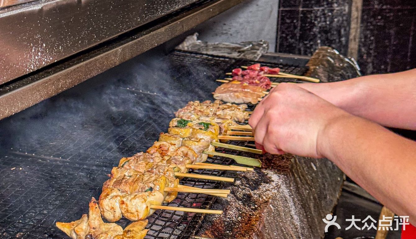 下班后的治愈时刻，被这家烧鸟酒场的江景美到了