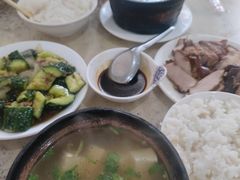 -四合心砂锅居(轩辕小区店)