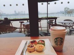 -星巴克(成都科学城店)