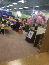 -莫莉幻想儿童乐园(苏州常熟永旺店)