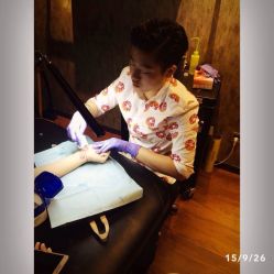 -鳌首刺青纹身 穿孔饰品店