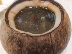 椰子乌鸡汤-大东海海鲜酒楼(渔人码头总店)