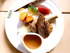 -LENBACH兰巴赫西餐啤酒坊(大连星海广场店)