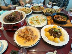 -老码头黑皮肘子锅包肉(文政街店)