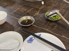 -鸿渡渔庄·特色鸭咀鱼