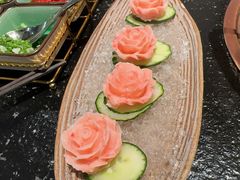 -得意咚瓜·顺德鱼生·冬瓜火锅(深圳首店)