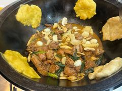 -鲁员外地锅鸡地锅鱼(古墩路店)