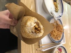 -正南齐北·老街糯米团(洪崖洞店)