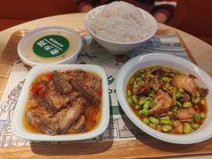 -老乡鸡(上海白玉兰广场店)