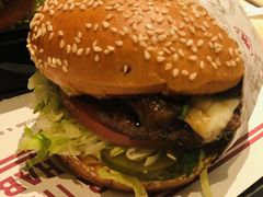 -The Habit Burger Grill 哈比特汉堡(复兴soho店)