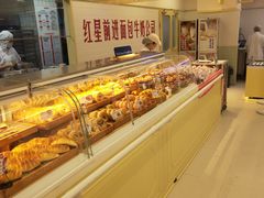 -红星前进面包牛奶公司(君太店)