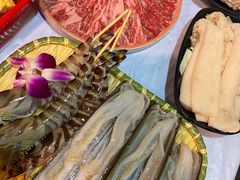 -鲜入围煮花胶鸡海鲜火锅