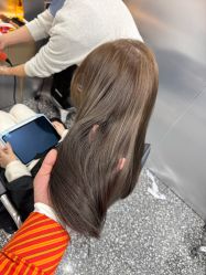-Tloml salon