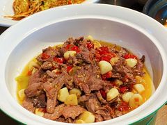 -费大厨辣椒炒肉(黄兴中心广场店)