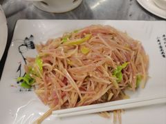 -蔼若春.传承三十年云南菜(金碧公园店)