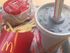 -麦当劳(金稻田路餐)