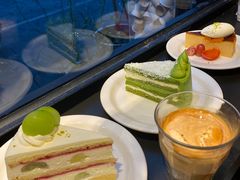 -black rainbow coffee