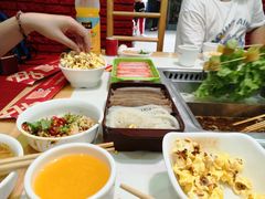 -袁记串串香(北国店)