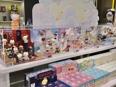 -泡泡玛特POPMART(国金街店)