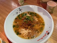 -哇蛙牛功夫面渝都料理(龙阳广场店)