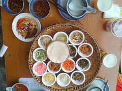 -包整·丝娃娃(一览甲秀楼风景店)