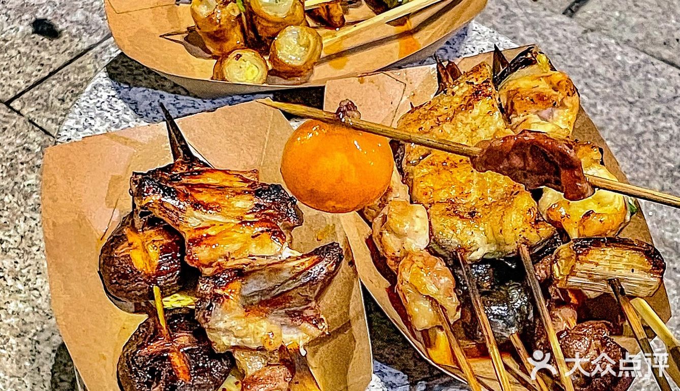 5r一串‼️杭州坠好吃平价街头烧鸟‼️氛围感💯提灯9r一串好吃哭