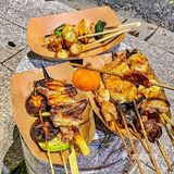 5r一串‼️杭州坠好吃平价街头烧鸟‼️氛围感💯提灯9r一串好吃哭